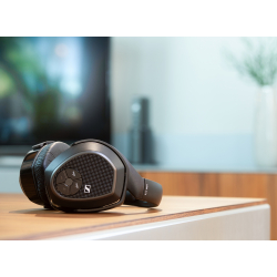 Sennheiser HDR 175 - Profitez d'une restitution sonore home-cinéma avec des deux modes d'écoute Bass Boost et Surround Virtuel